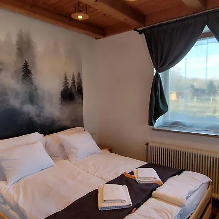 Erdoterasz Vendeghaz - Rusztikus Apartment